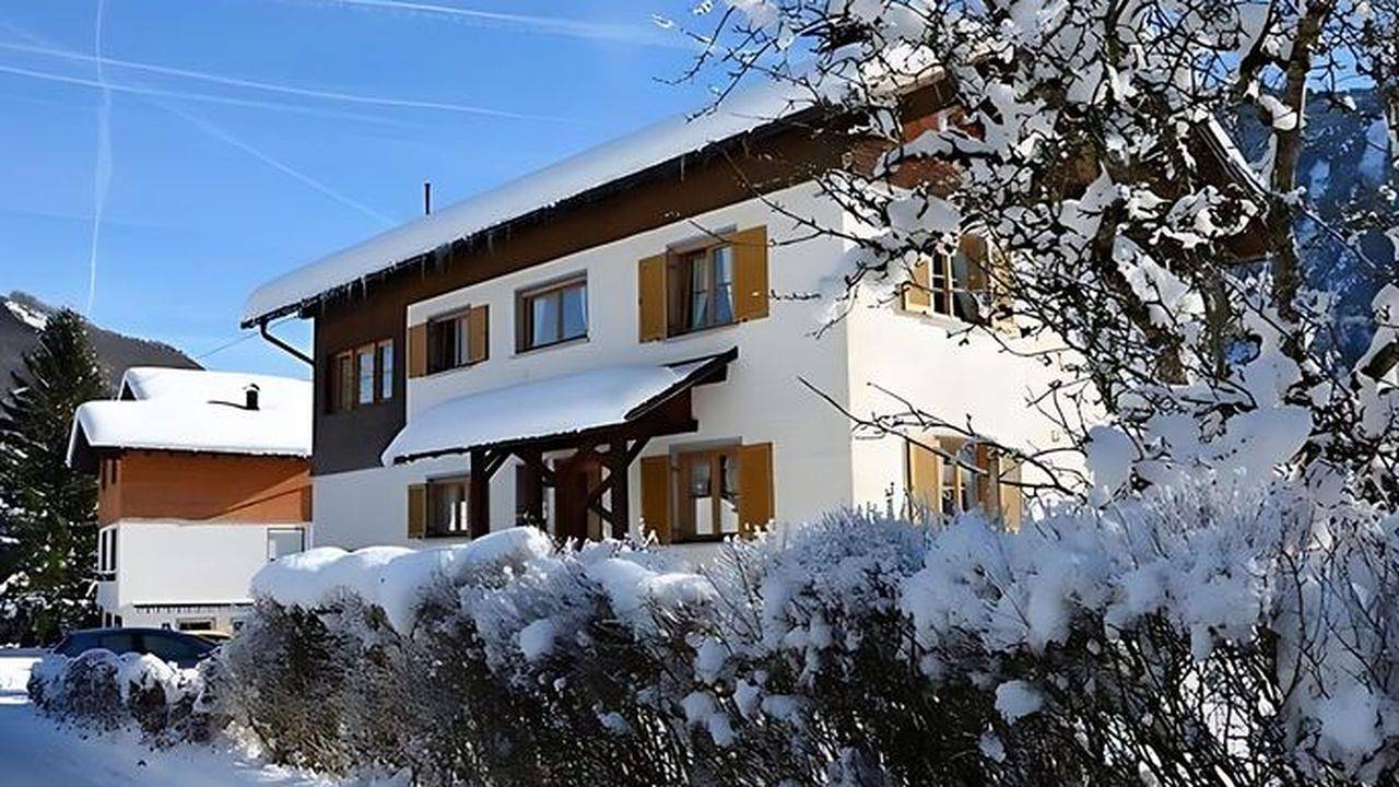 Ganze Ferienwohnung, Ferienwohnung für 10 Personen (90 m²) in Mellau in Mellau, Bregenzerwald