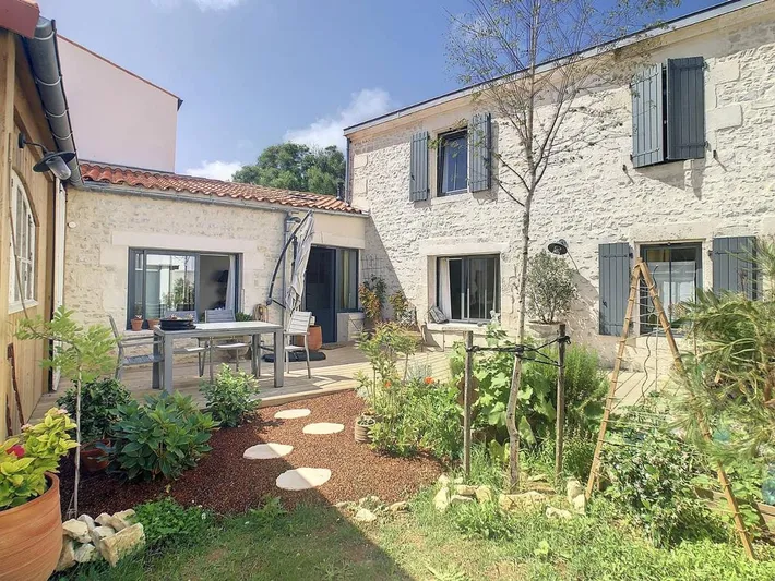 Casa de vacaciones para 4 personas, con jardín y terraza - 1