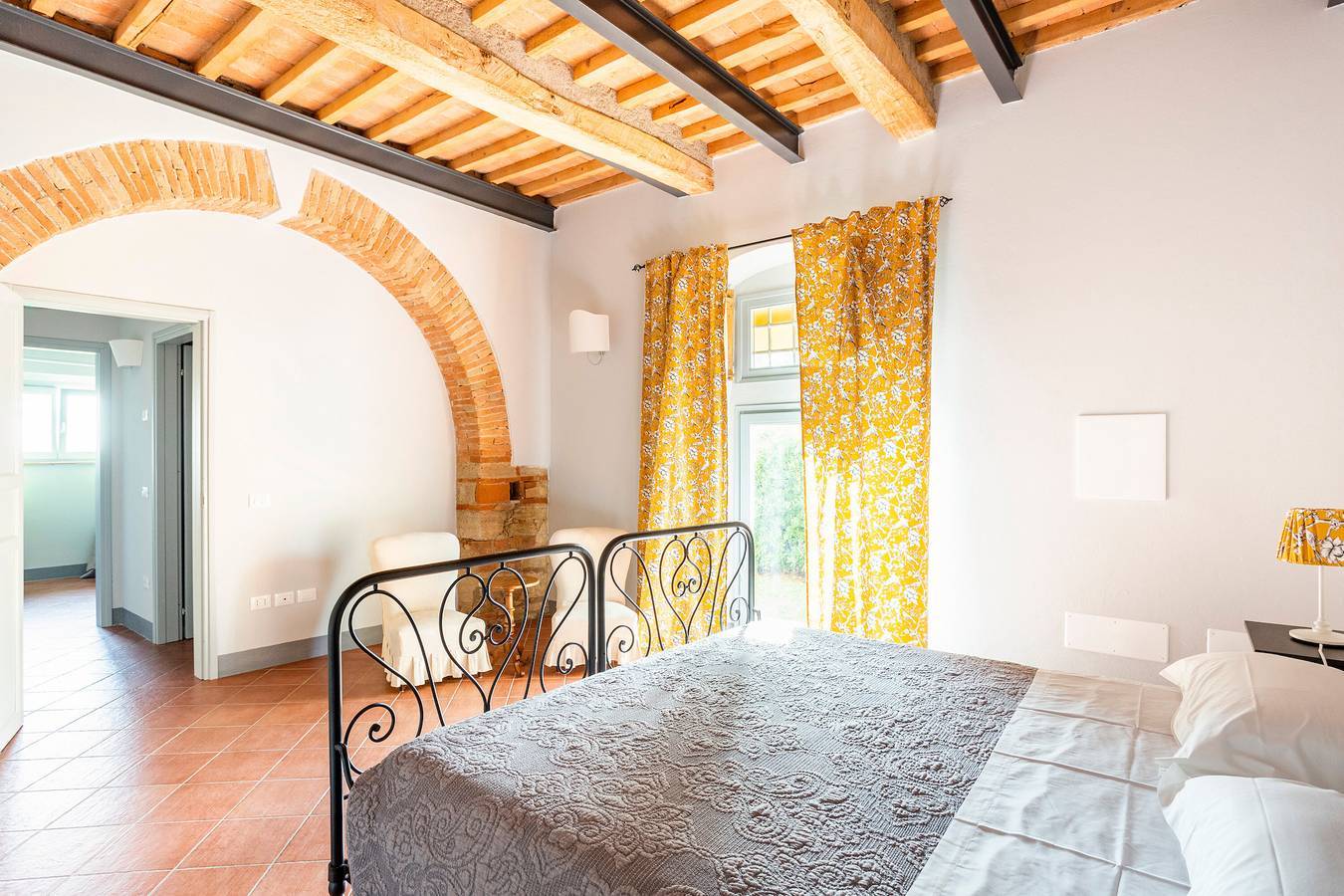 Apartamento entero, Apartamento 'Bellavista - Appartamento 2' con jardín privado y Wi-Fi in Cecina (desambiguación), Costa Etrusca
