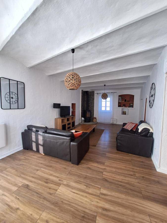 Location de vacances pour 6 personnes, avec jardin ainsi que piscine et vue à Ribes - 4