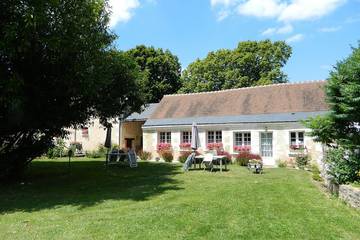 Gîte pour 4 personnes, avec jardin et terrasse à Lussault-sur-Loire