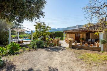 Villa in Pollença, Serra de Tramuntana für 4 