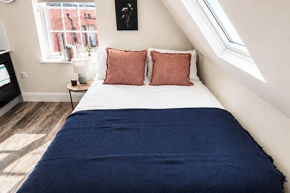 Ganze Wohnung, Vinegar Works Studio | Sleeps 2 | Business Stay in Worcester, Worcestershire