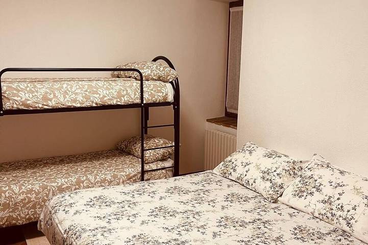 Casa di pietra in Foresto Sparso, Prealpi Bergamasche Orientali
