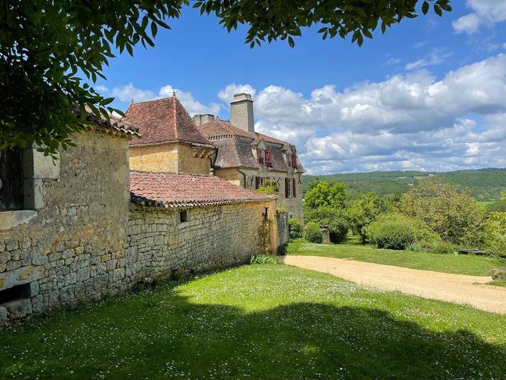 Location de vacances pour 8 personnes, avec piscine ainsi que jardin et vue à Soturac - 4