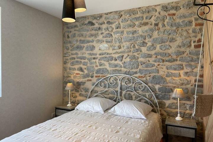 Gîte pour 8 personnes, avec Jardin à Pierrefitte-sur-Loire - 3