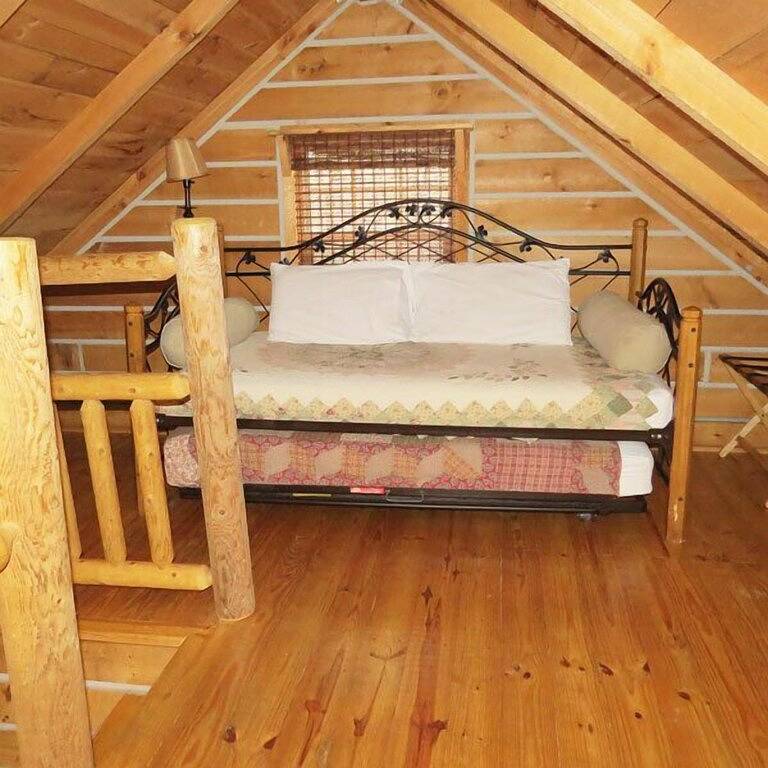 Sassafras Ridge Log Cabin by Garden of the Gods in the Shawnee National Forest in Shawnee National Forest