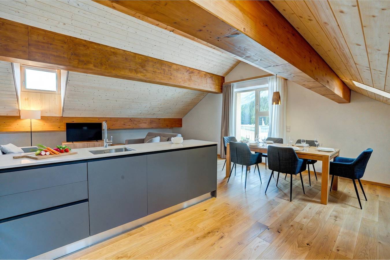 Ganze Wohnung, Modern Alpine Stay in San Bernardino | Ski, Hiking & Nature - Montana Loft 401 in San Bernardino GR, Mesocco