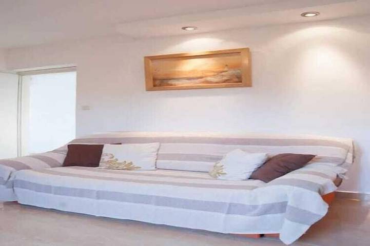 Ferienwohnung für 4 Personen, mit Garten und Terrasse auf Murter