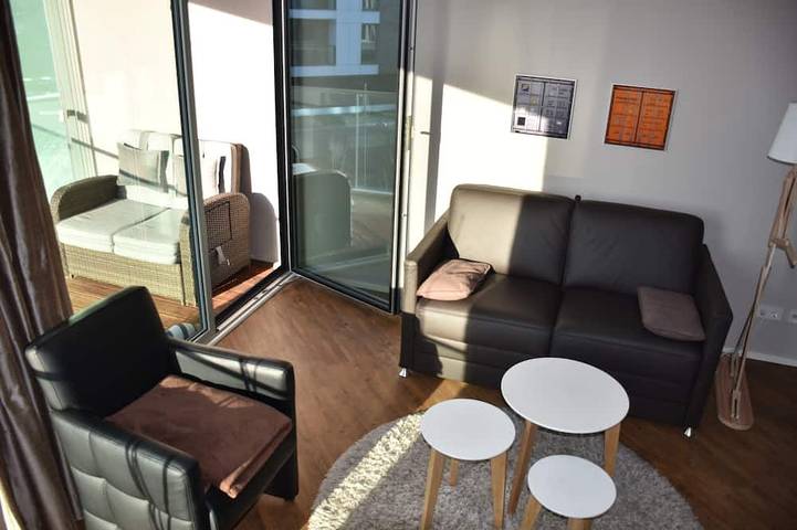 Ganze Wohnung, Genießen Sie einen großartigen Blick auf die Weser u. das historische Lloyd-Dock in Bremerhaven-Mitte, Bremerhaven