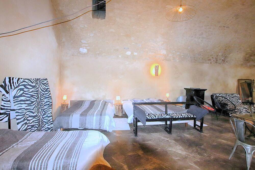 Appartement entier, Wellness Cathédrale Loft in Viviers, Privas (arrondissement)