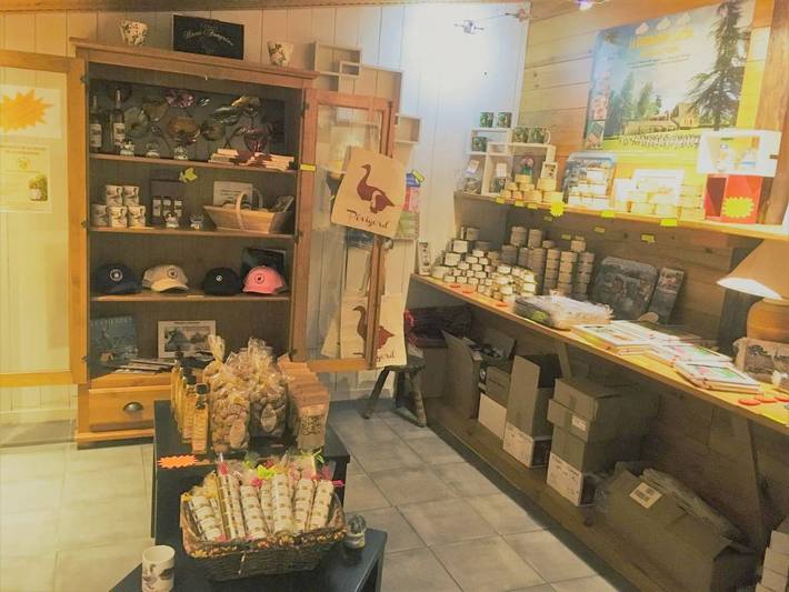 Hôtel pour 2 personnes, avec vue ainsi que piscine et jardin à Siorac-en-Périgord - 4