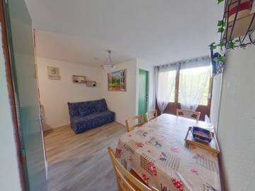 Gîte pour 4 personnes, avec terrasse à Les Rousses