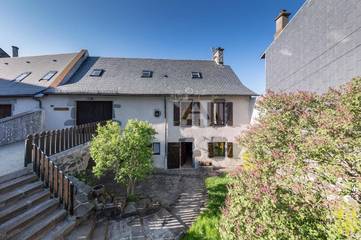Gîte pour 8 personnes, avec jardin et terrasse, animaux acceptés dans Office De Tourisme De Murolo