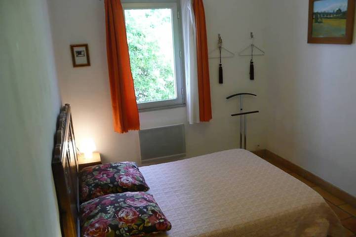 Villa pour 4 personnes, avec piscine ainsi que terrasse et jardin, animaux acceptés à Aix-en-Provence - 3