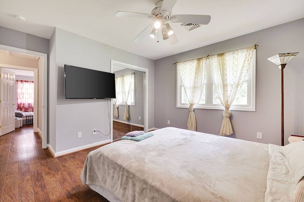 Luxury Lake Front Camelot Villa in Blakeslee, Monroe County (PA)