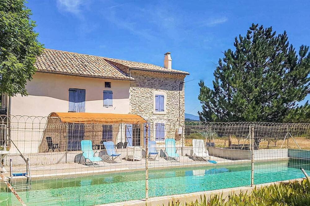 Preciosa casa en Malaucène con cocina in Malaucène, Parque natural regional del Mont Ventoux