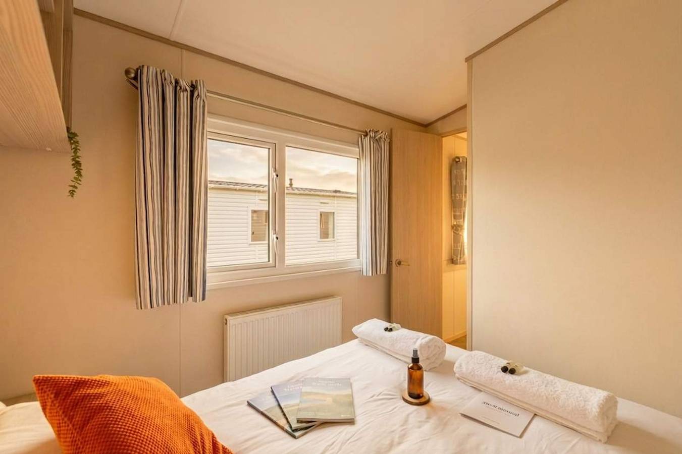 Seton Sands 3Br Caravan   Wifi   Parking   Wi-Fi in Edinburgh and Lothian