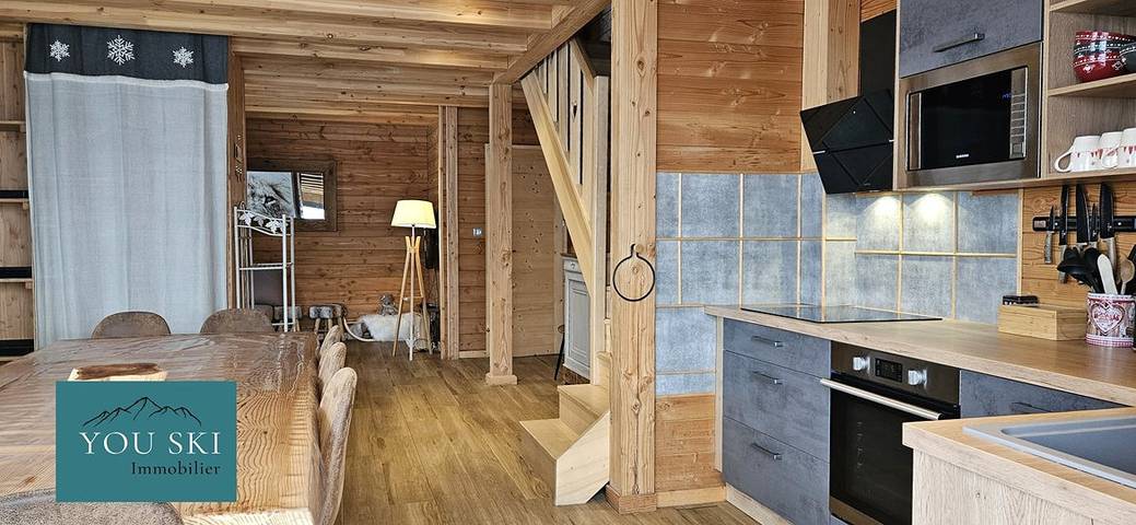 Ganze Wohnung, Wooden duplex with sauna and panoramic view in St Sorlin d'Arves in Saint-Sorlin-d'Arves, Region Saint-Jean-de-Maurienne