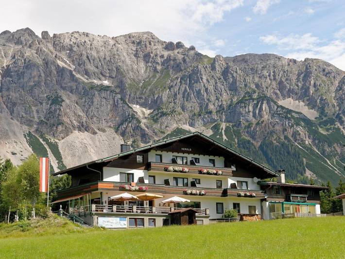 Hotel für 2 Personen, mit Balkon und Terrasse sowie Garten und Sauna