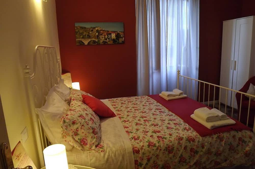 B&B Lunigiana & Cinque Terre: pool, typical dinners, wellness family&friends in Tresana, Val di Magra