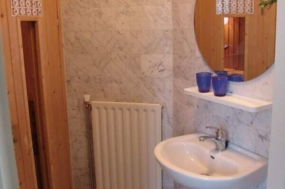 Komfortables Ferienhaus mit  Sauna am Meer in Scharendijke, Zeeuwse Kust