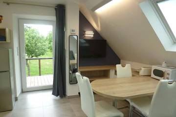 Gîte pour 3 personnes, avec jardin et terrasse à Bieuzy