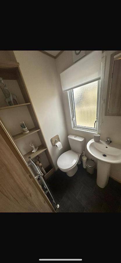 Mobile Home in Selsey, West Sussex