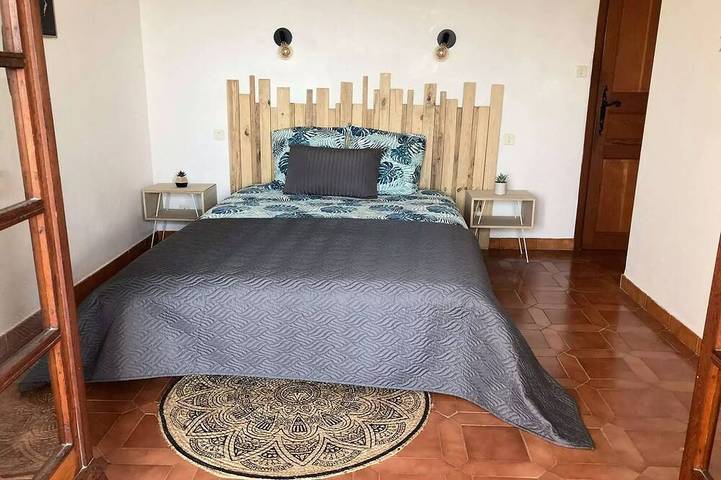 Location de vacances pour 8 personnes dans Plage Du Rayolet - 3