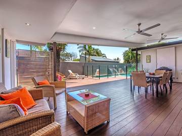 Holiday Home for 8 People in Sunshine Coast, Photo 2