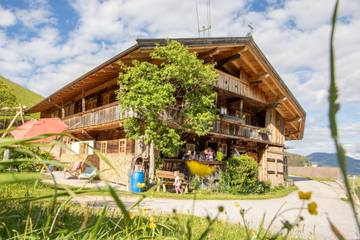 Bauernhaus für 10 Personen, mit Balkon, kinderfreundlich in Wildschönau