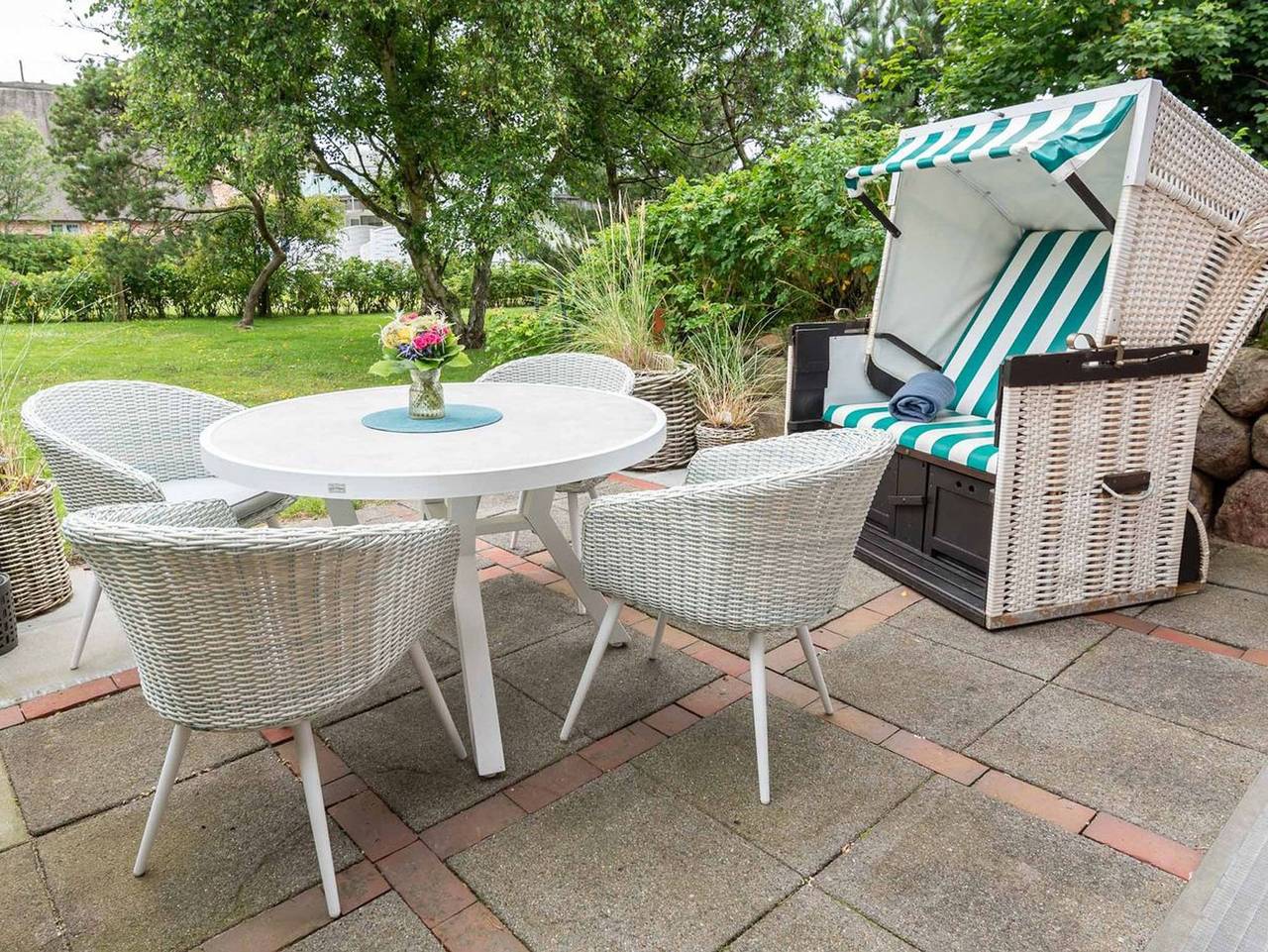 Ganze Ferienwohnung, Sylterpferdchen, Landhaus Köövenhüs - Gemütliche Ferienwohnung mit 3 Zimmern auf ca. 73 m², für max. 4 Personen. in Wenningstedt, Sylt