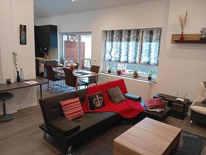 Ferienwohnung für 4 Personen, mit Balkon und Terrasse in Wiesloch