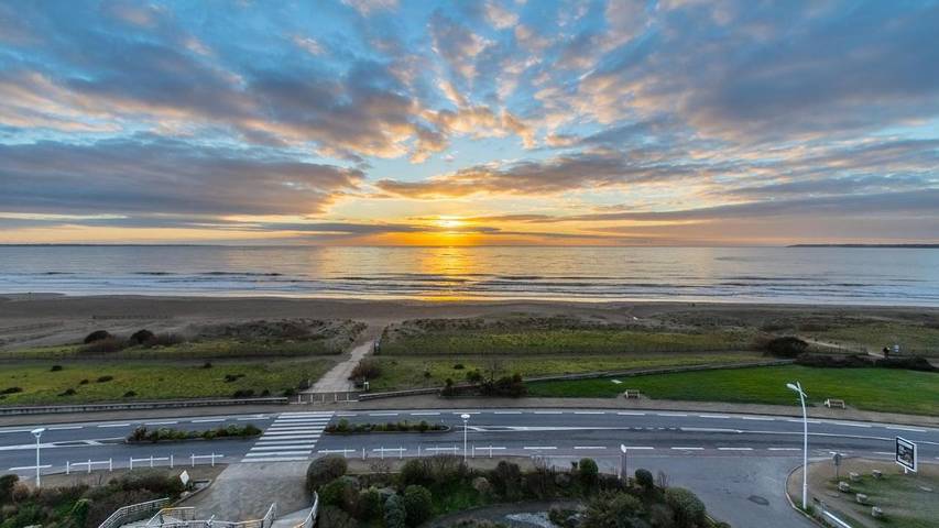 Hôtel pour 3 personnes, avec vue et terrasse, animaux acceptés dans Plage des Rochelets - 4