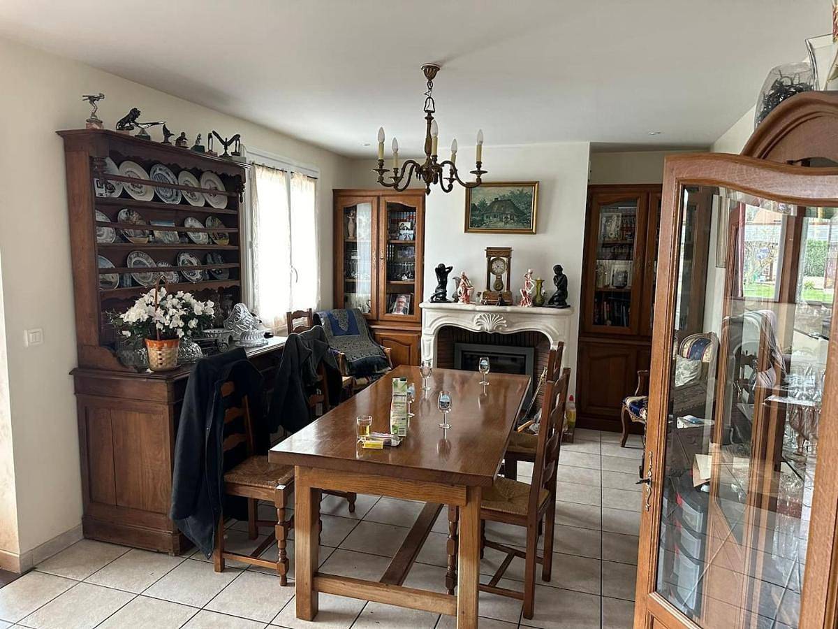 Appartement entier, One-Bedroom Apartment in Gargenville, Yvelines
