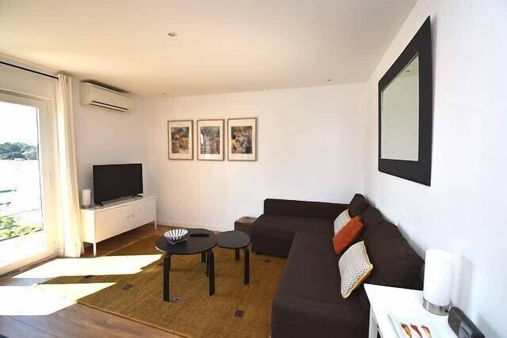 Entire apartment, Hossegor “Côte d’Argent”, Apartment on the edge of the lake for 4 people. in Lake Hossegor, Hossegor