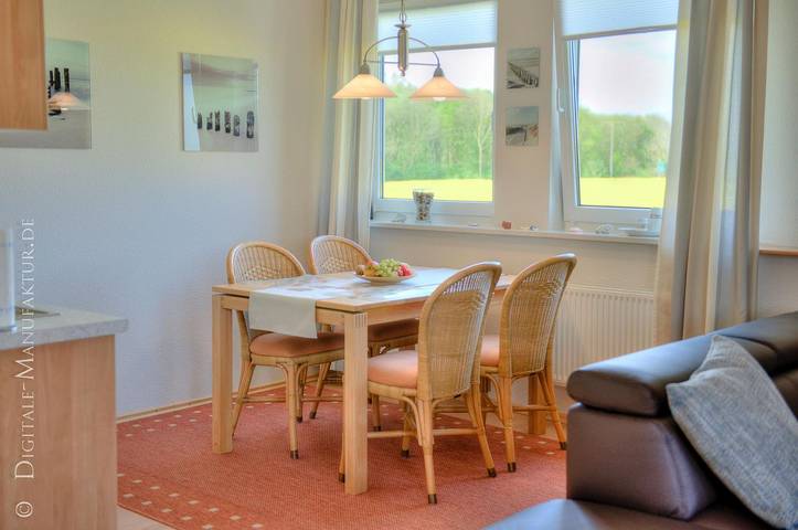 Ganze Wohnung, Das "Balkonzimmer". Tolles Appartement in Büsumer Deichhausen! in Büsumer Deichhausen, Kreis Dithmarschen
