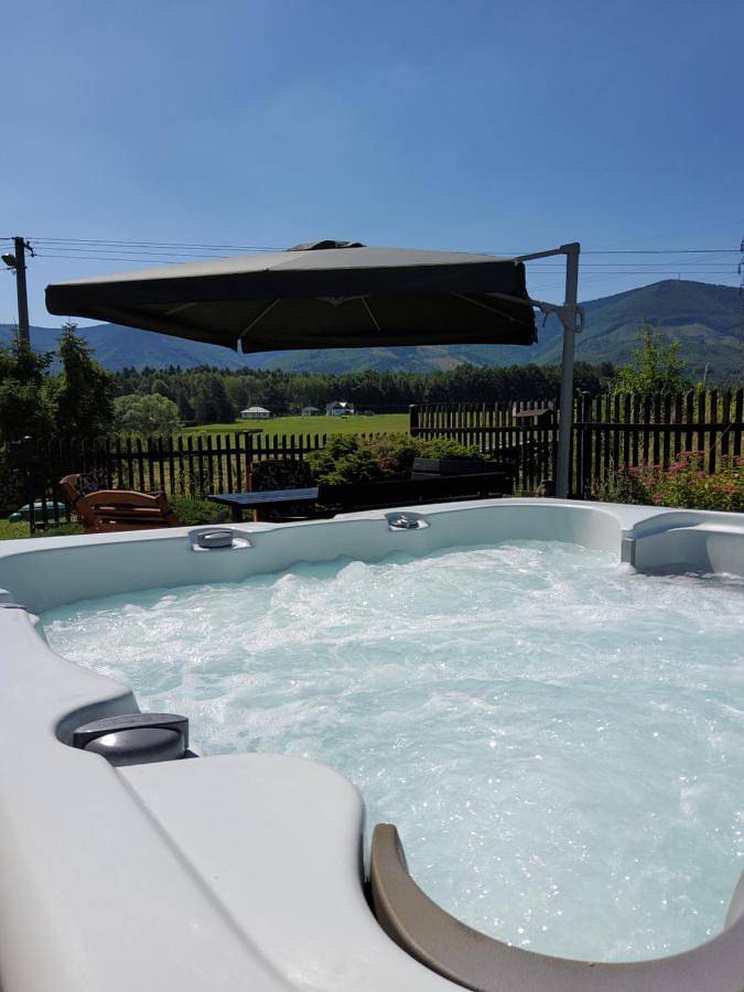 Chalet für 11 Personen, mit Ausblick und Garten, mit Haustier - 1