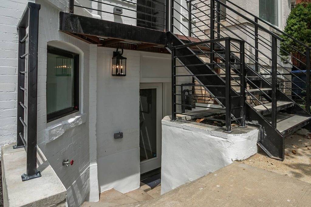 Ganze Wohnung, New 2 Br Apt: amazing location, spotless, free private parking. in Washington D.C., District of Columbia