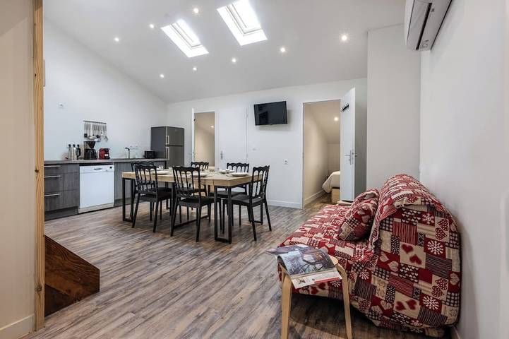 Location de vacances pour 12 personnes, animaux acceptés à Allevard