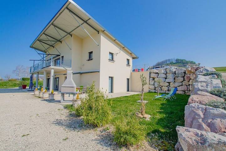 Location de vacances pour 6 personnes, avec jardin dans Meurville