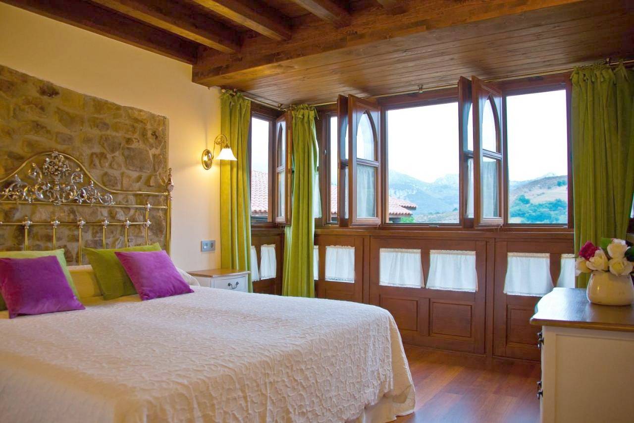 Three-Bedroom House in Cabrales, Parque Nacional de Los Picos de Europa