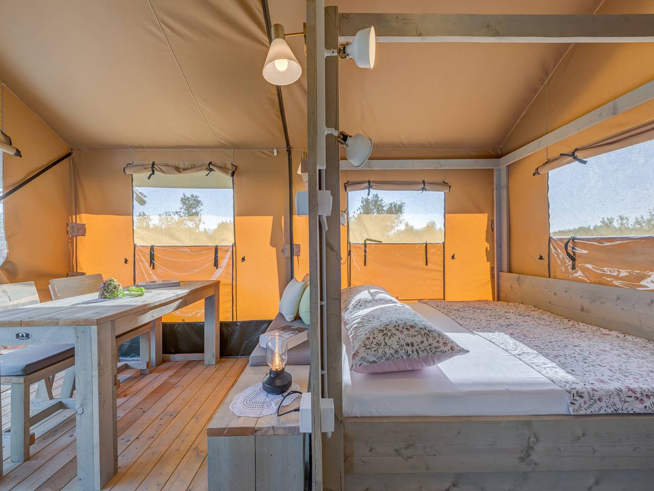 Adriatisches Kulturerbe-Glamping auf der Insel in Maslinica, Solta