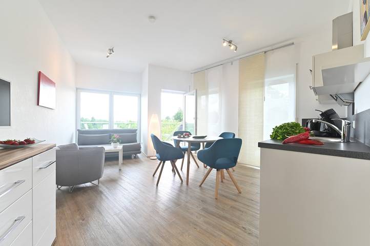 Ferienwohnung für 2 Personen, mit Balkon und Seeblick in Bodolz