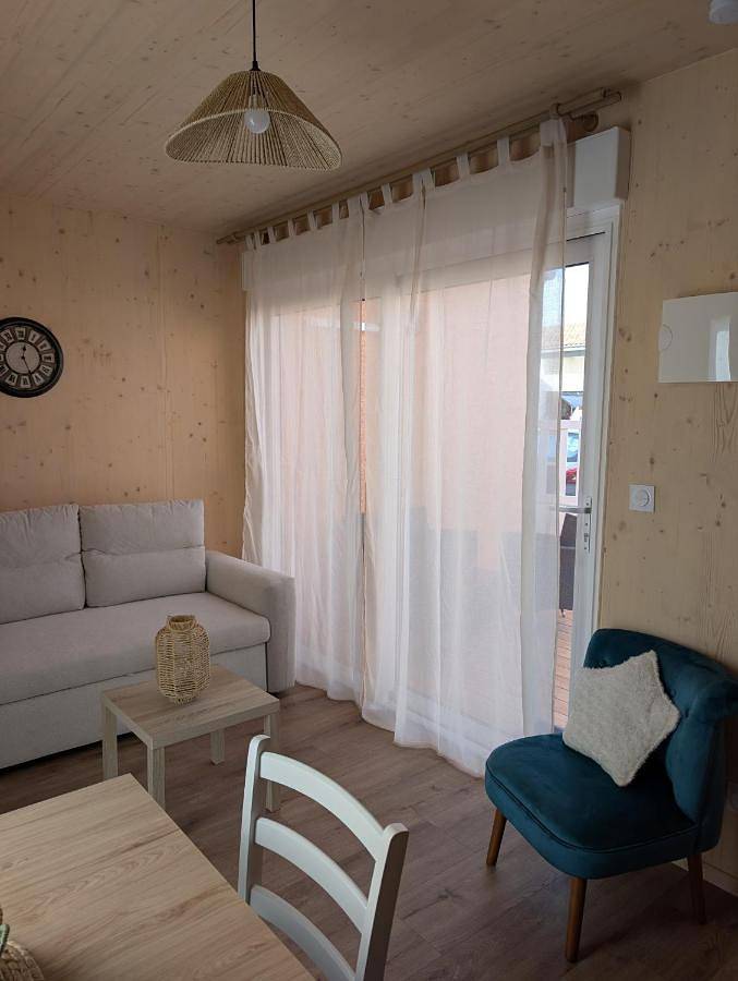 Gîte pour 4 personnes, avec jardin à Caves - 4