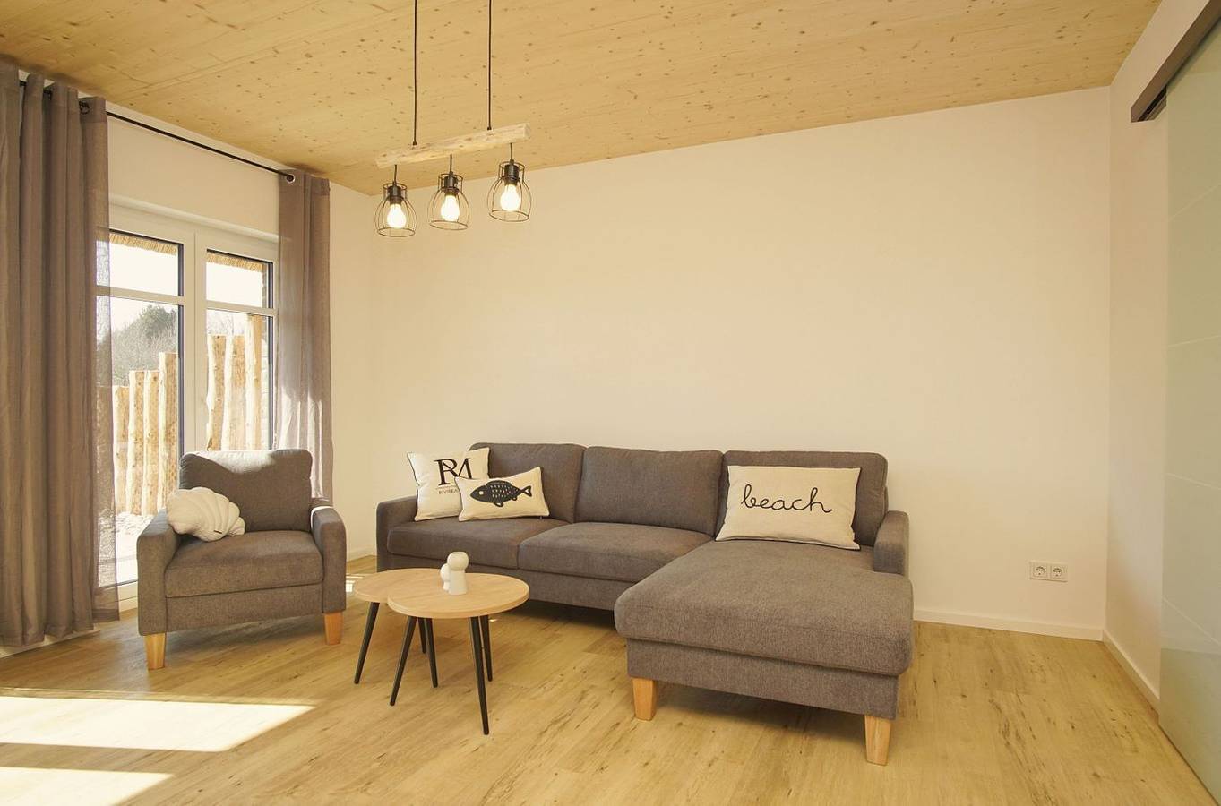 Komfortables und moderes Ferienhaus - Strandhaus Anni in Lobbe, Mönchgut