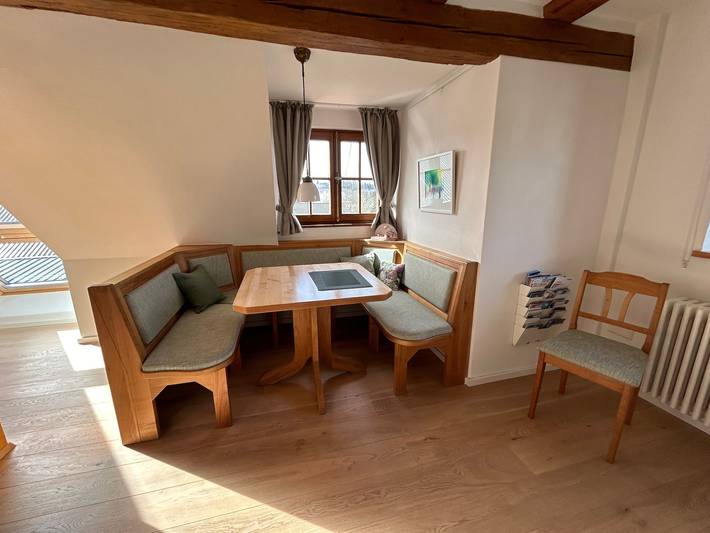 Ganze Wohnung, Ferienwohnung 'Hornauer' mit Bergblick, Wi-Fi und Klimaanlage in Salem, Region Bodensee-Oberschwaben