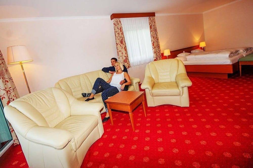 Juniorsuite - Hotel Ossiacher See**** in Steindorf am Ossiacher See, Bezirk Feldkirchen