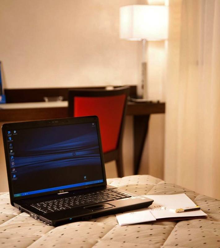 Hôtel pour 5 personnes, avec jacuzzi ainsi que sauna et jardin à Mosciano Sant'Angelo - 3