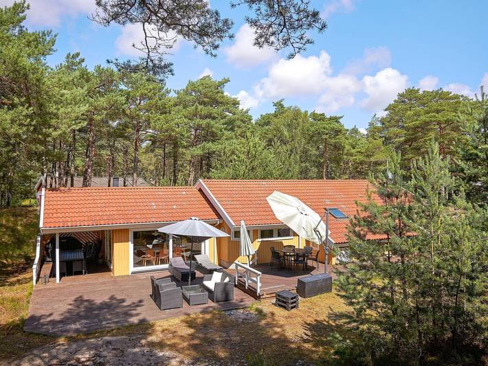 Ferienhaus für 8 Personen, mit Terrasse, kinderfreundlich in Dueodde